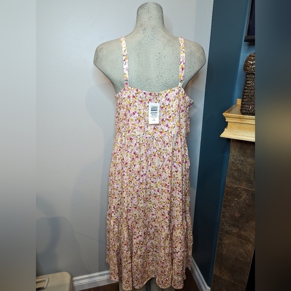 NWT Torrid Midi Rayon floral Tiered Dress, size 1x 14/16 - Picture 10 of 16